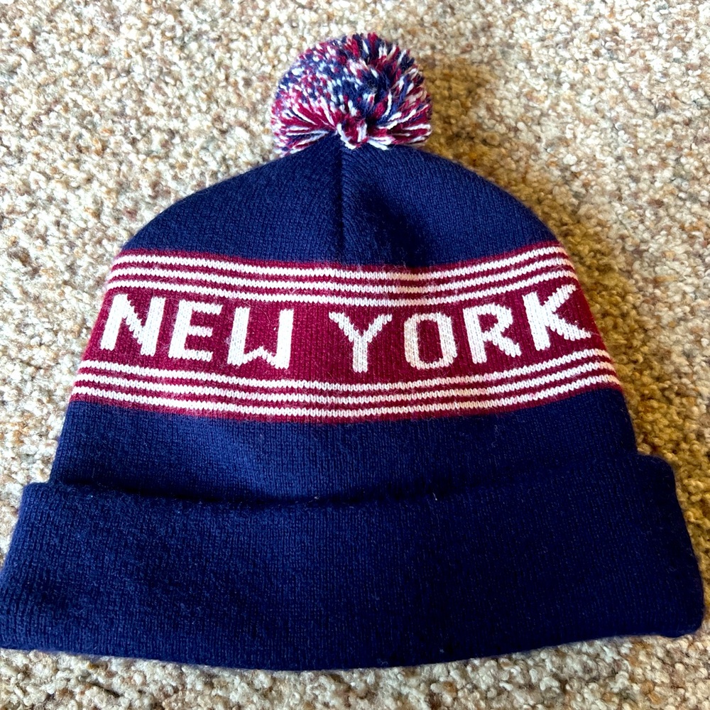 American Apparel New York Pom Beanie